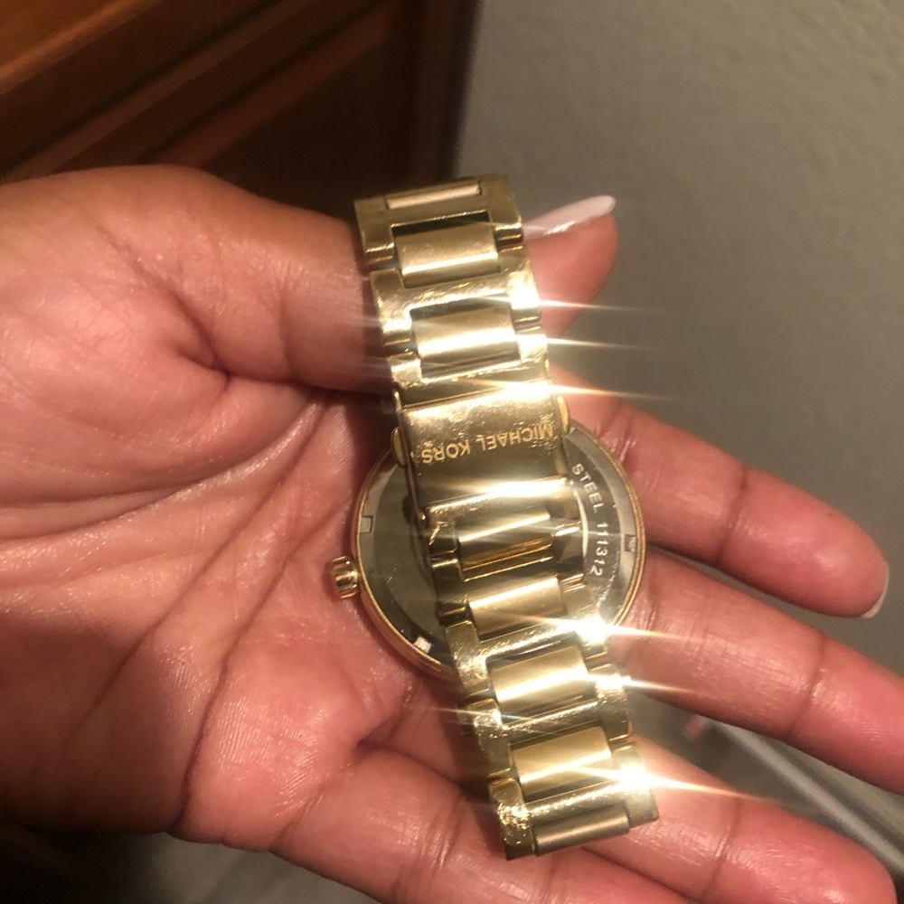 Watch - Picture 4 of 4